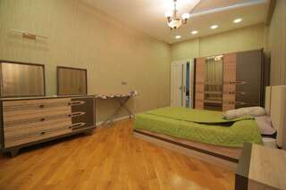 Апартаменты CENTR BAKU. 4 Bedrooms. Баку Апартаменты-15