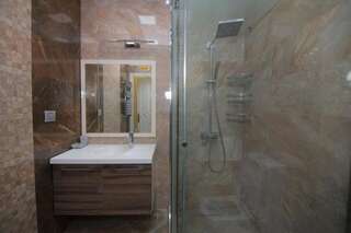 Апартаменты CENTR BAKU. 4 Bedrooms. Баку Апартаменты-44