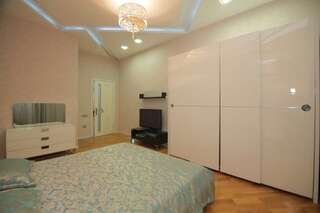 Апартаменты CENTR BAKU. 4 Bedrooms. Баку Апартаменты-54