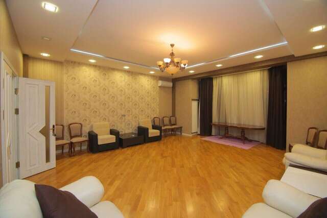 Апартаменты CENTR BAKU. 4 Bedrooms. Баку-16