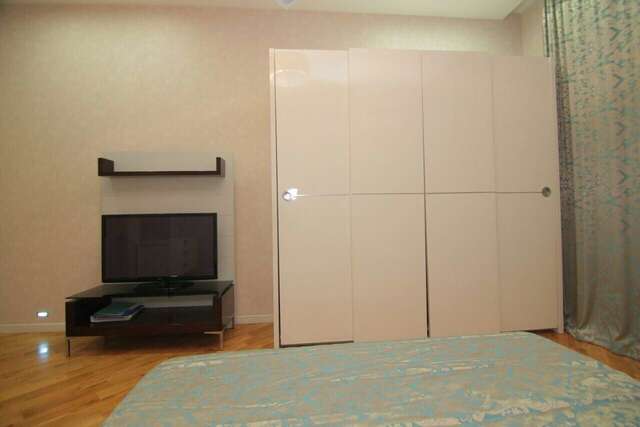 Апартаменты CENTR BAKU. 4 Bedrooms. Баку-35